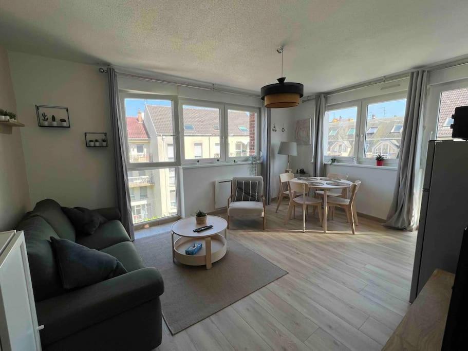 Adorable Appartement Strasbourg Neudorf Parking Sous Sol Estrasburgo Exterior foto